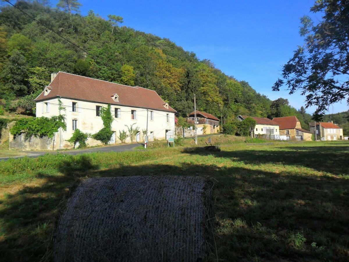 Le Village Des Glycines Carsac-Aillac Exteriör bild